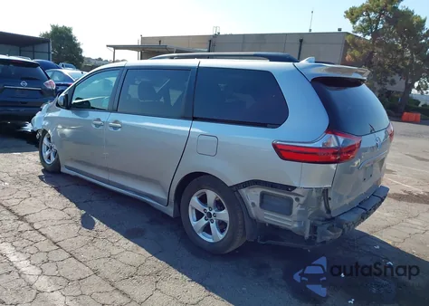 2020 Toyota Sienna Le from USA, damaged, VIN 5TDKZ3DC6LS032635